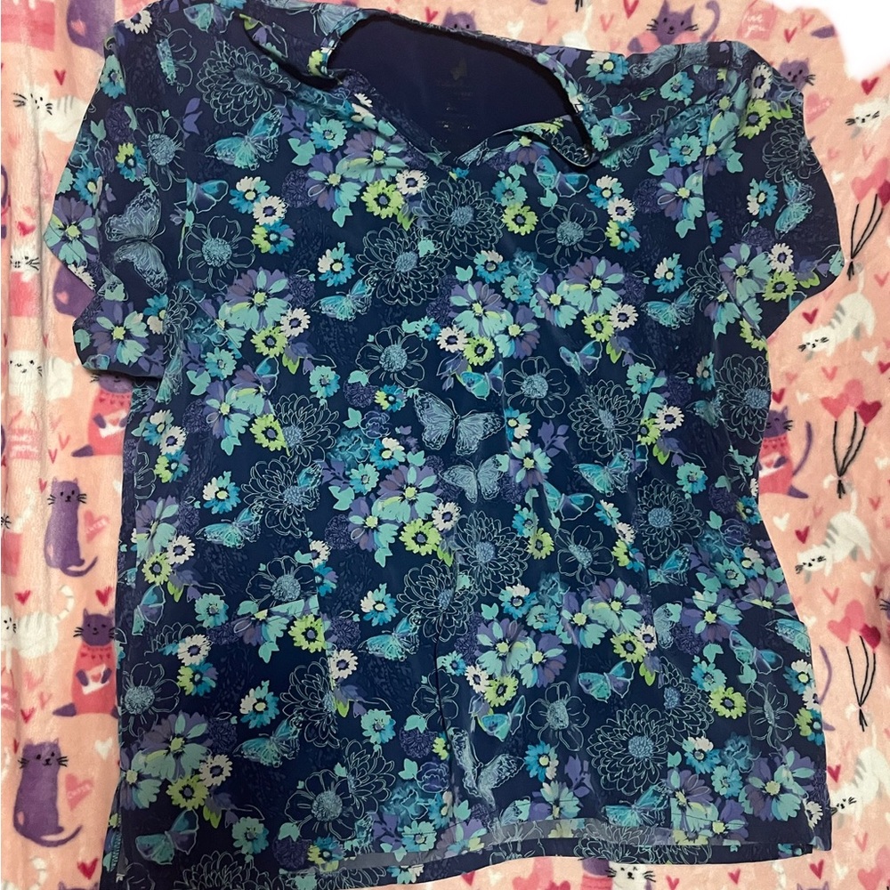 Scrubs top